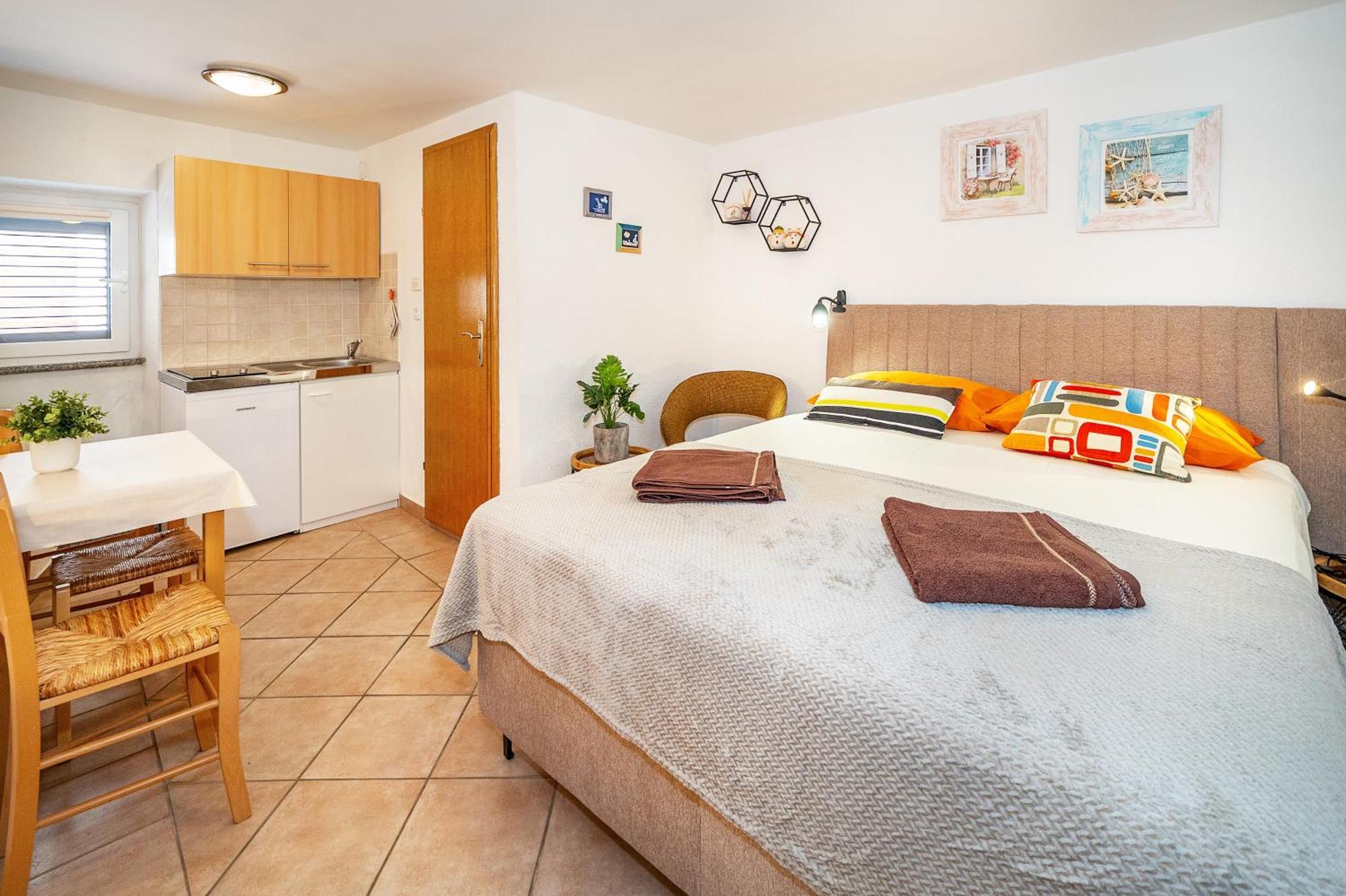 Studio Apartment Tea バスカ エクステリア 写真
