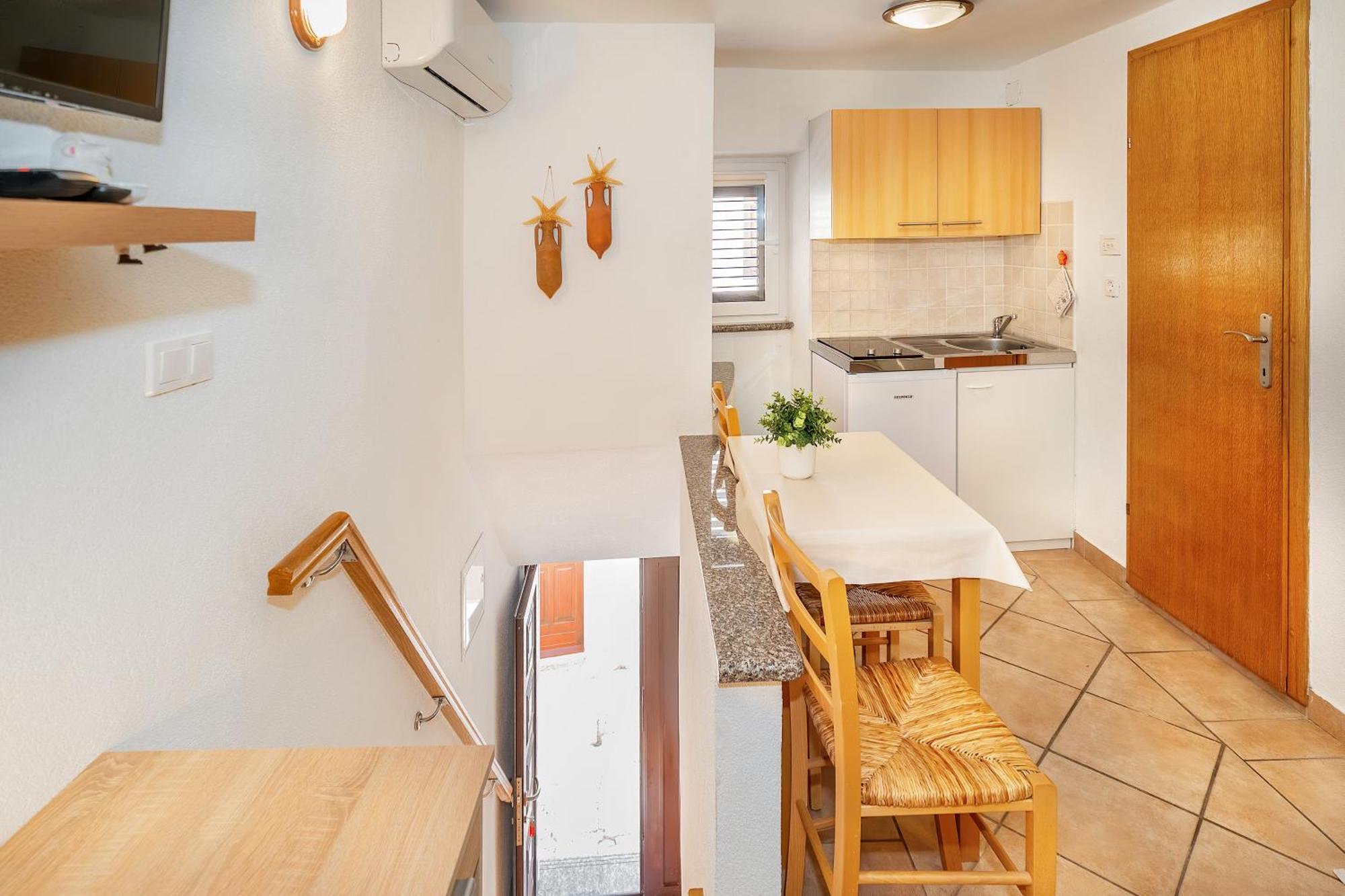 Studio Apartment Tea バスカ エクステリア 写真